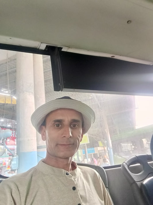 यह भारत भुमि संतों की भूमि है।