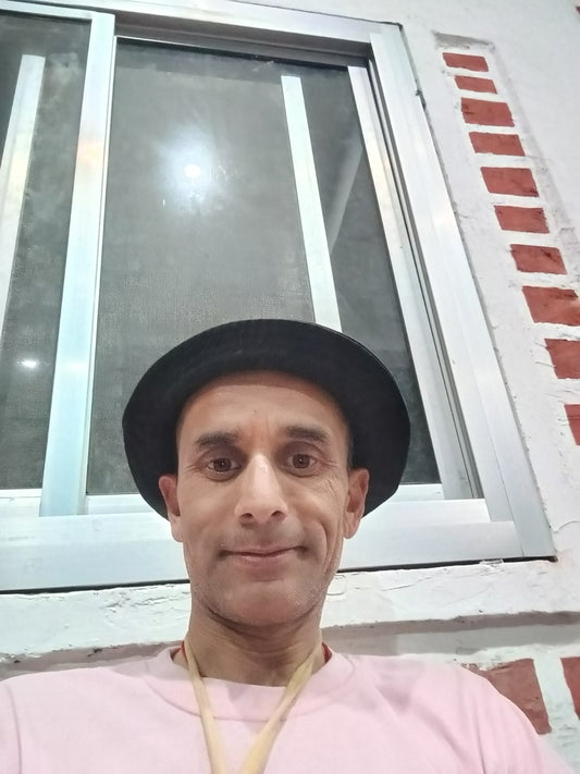 "विचार कभी मौलिक नहीं होते हैं